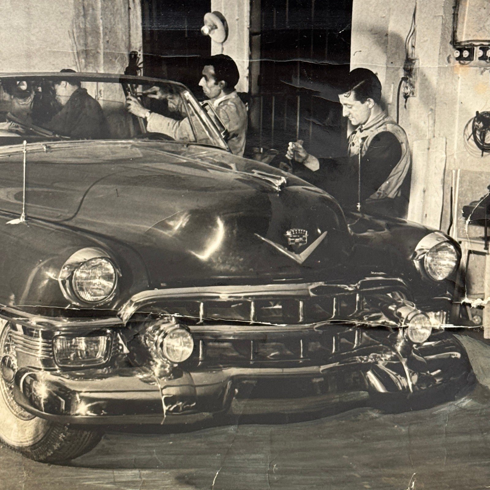 Cadillac Repair Shop Italian Press Photo Photograph Print Vintage Car Automobile