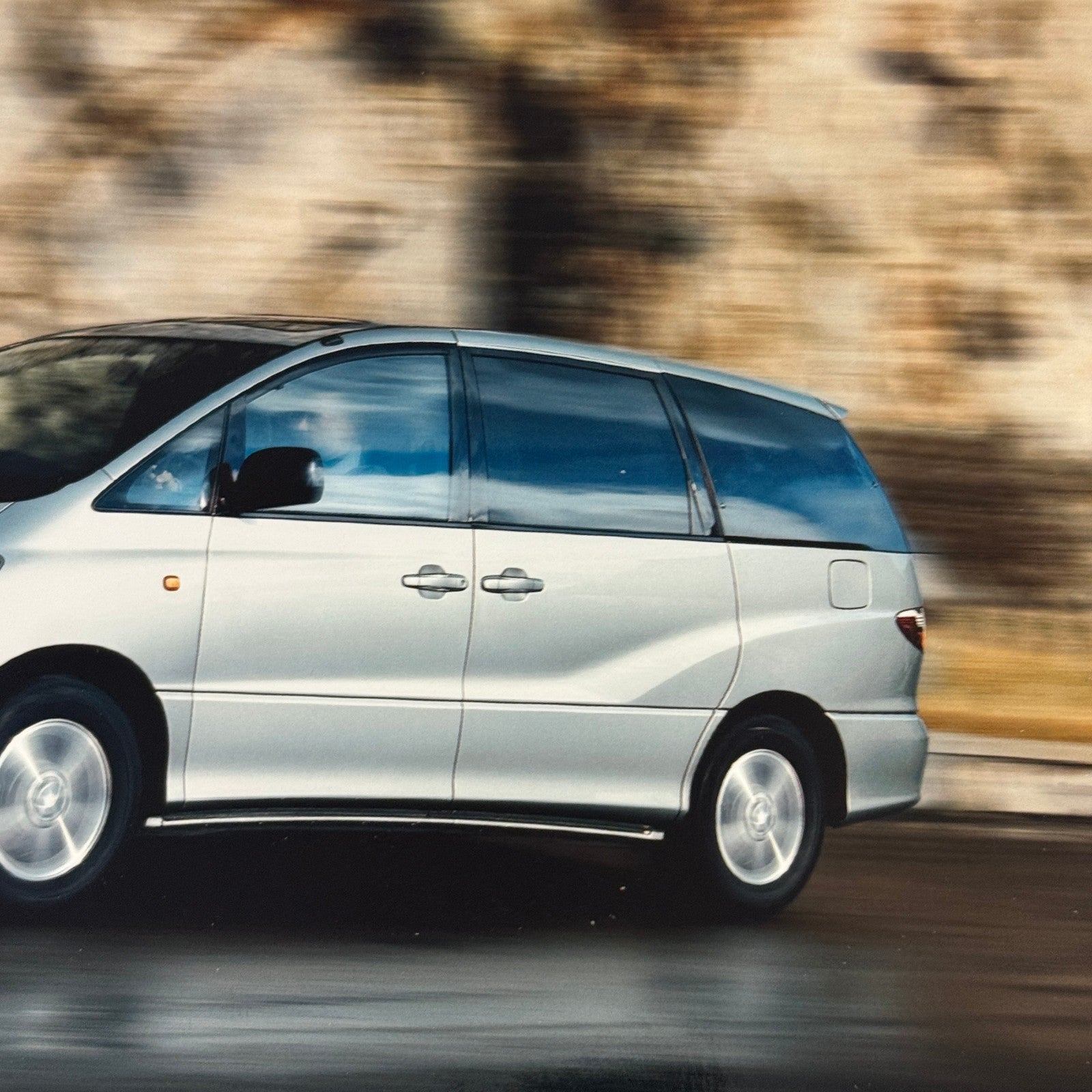 Toyota Previa Van Factory Press Photo Photograph Lot 2x