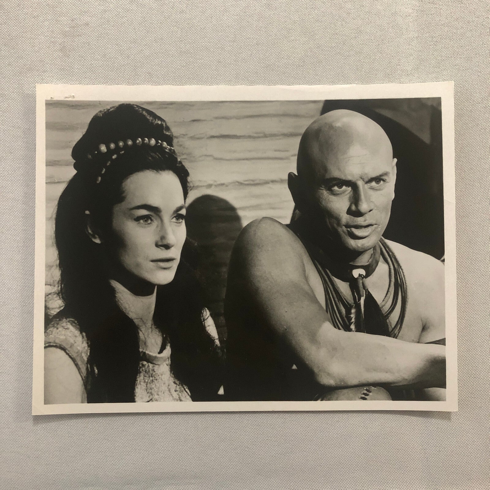 Yul Brynner Shirley Ann Field Kings of the Sun Movie Photo Photograph CBS TV
