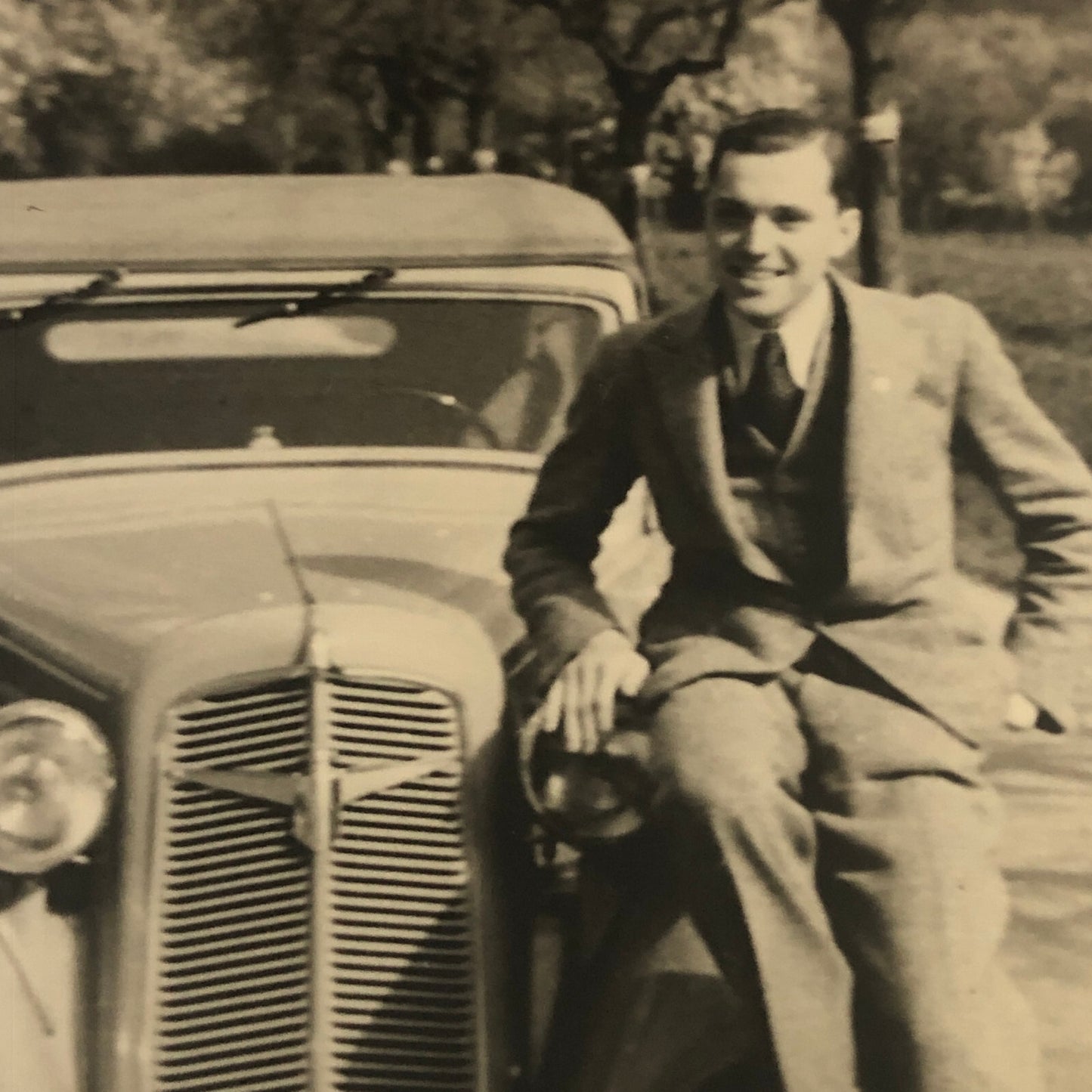 Vintage Photo Photograph Lot of 2 Man with Adler Car ? Germany AL22SM1