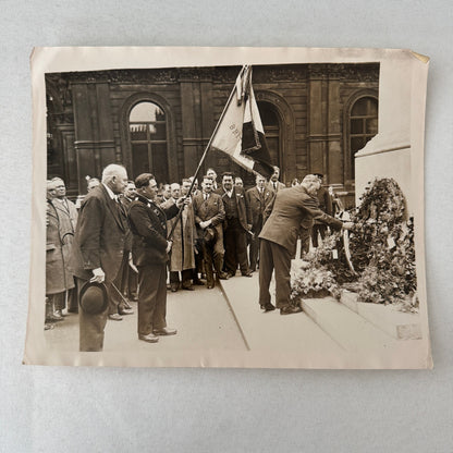 French Military Servicemen Memorial Ceremony in the UK Press Photo Photograph