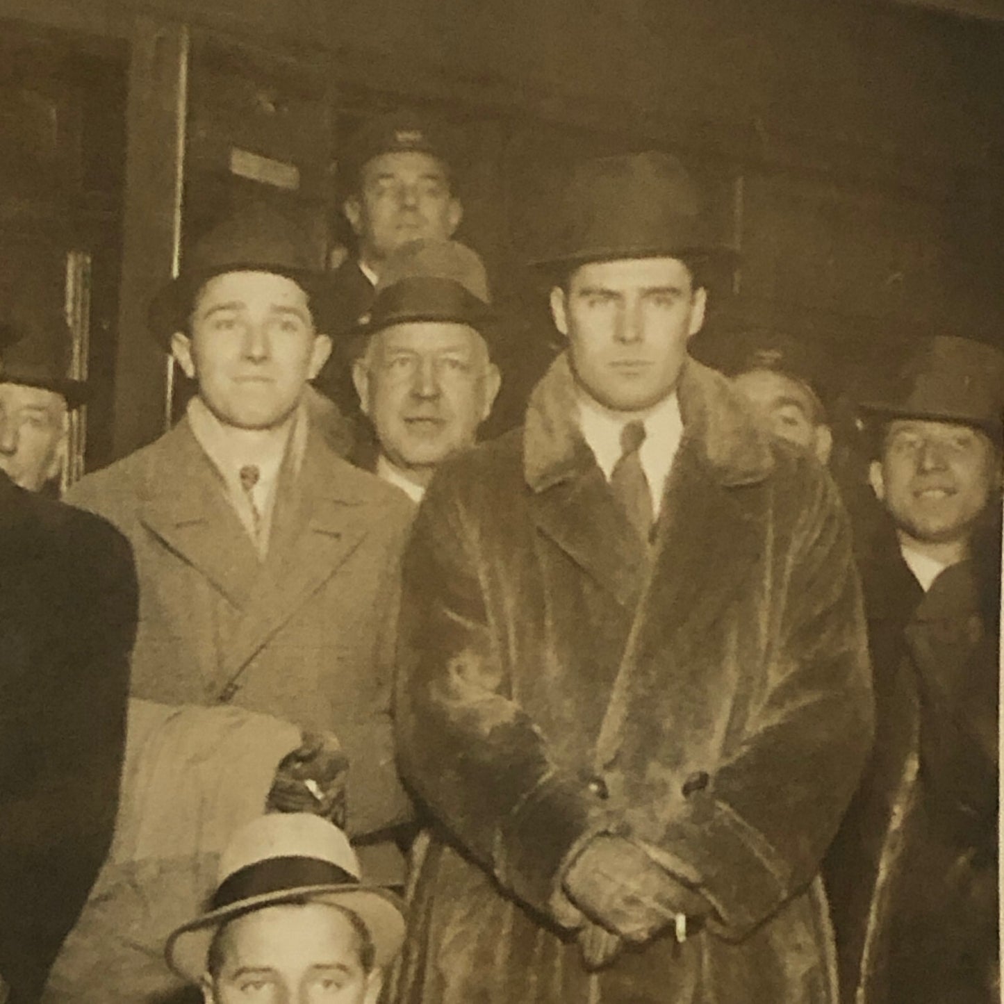 Press Photo Photograph 1934 American Ice Hockey Association Players LNA London