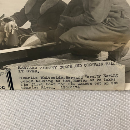 Press Photo Photograph Harvard Varsity Rowing Team Underwood and Underwood