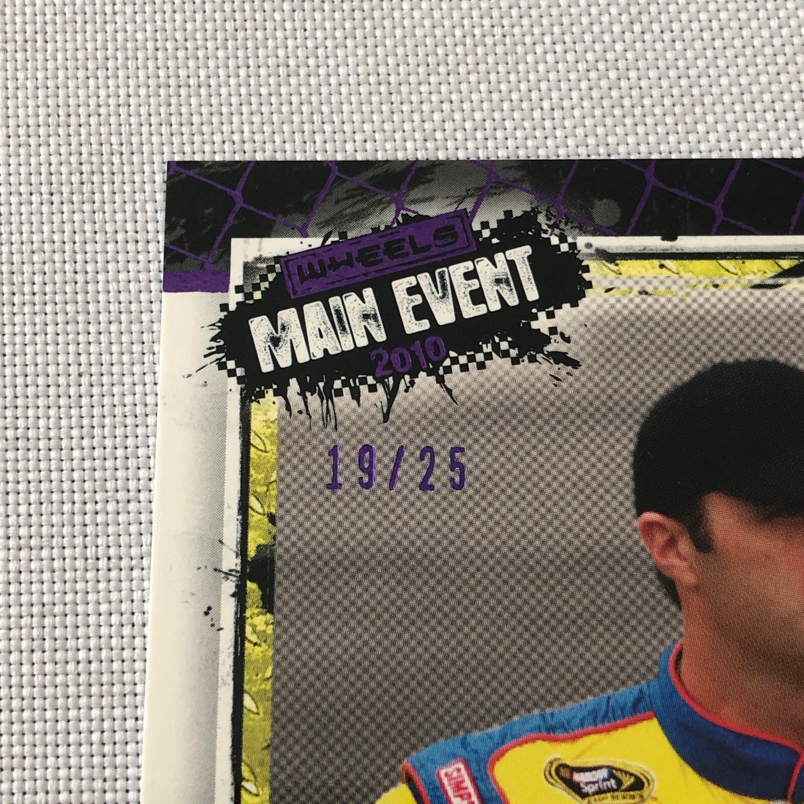 2010 Wheels Main Event Purple Parallel Nascar # 19/25 Travis Kvapil