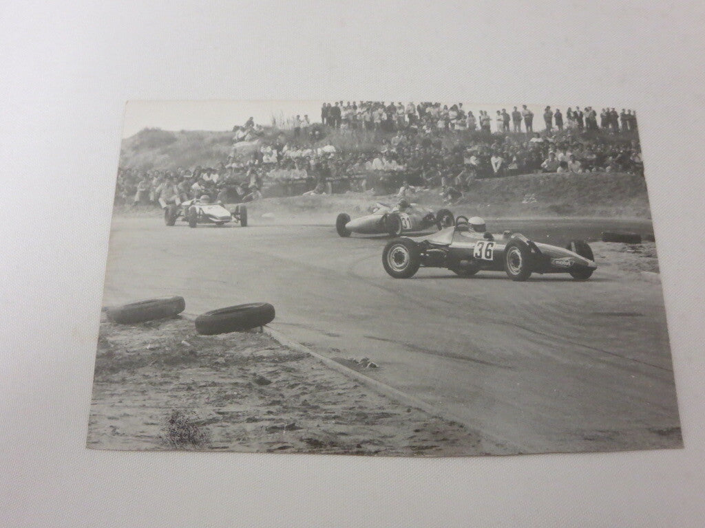 2 Vintage Formula V Racing in Israel Photo Photograph Lot - Revue Automobile