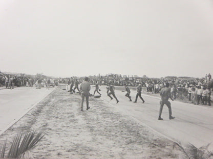 2 Vintage Formula V Racing in Israel Photo Photograph Lot - Revue Automobile