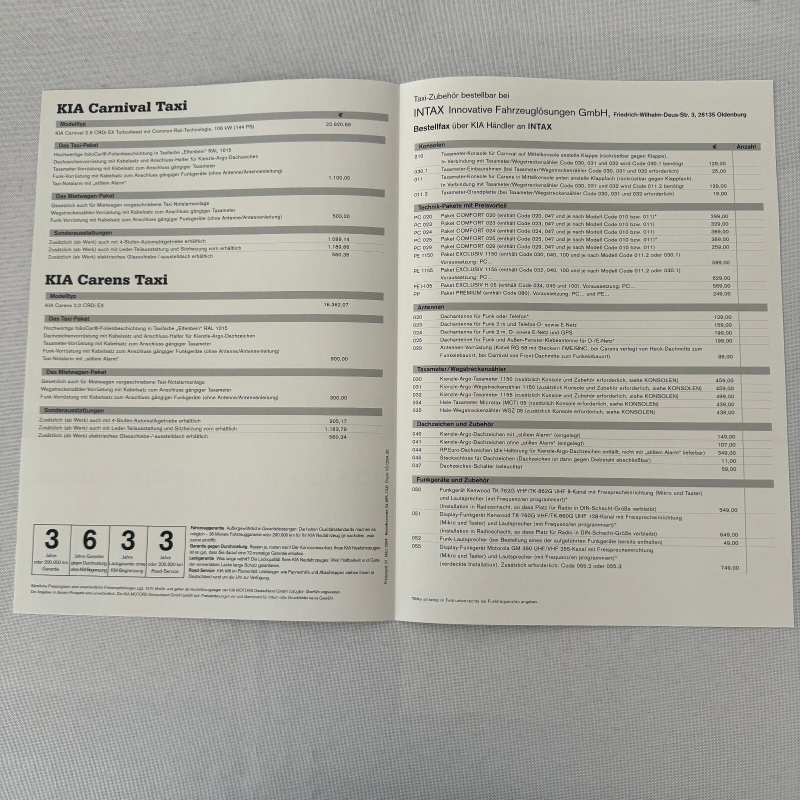 2004 Kia Carnival and Carens TAXI CAB Sales Brochure Catalog German Text