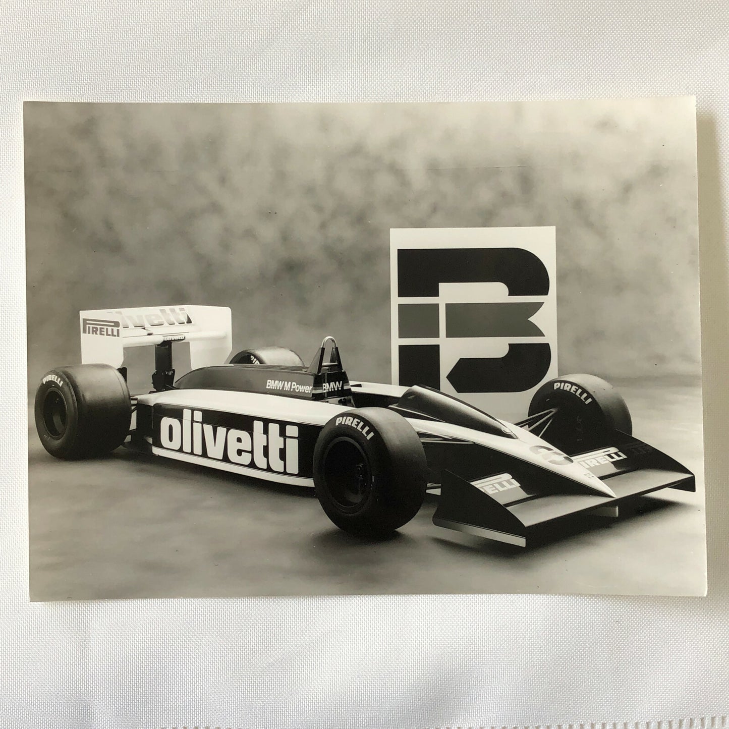 Vintage Olivetti Brabham Racing BMW 55 Car Photo Photograph 1986