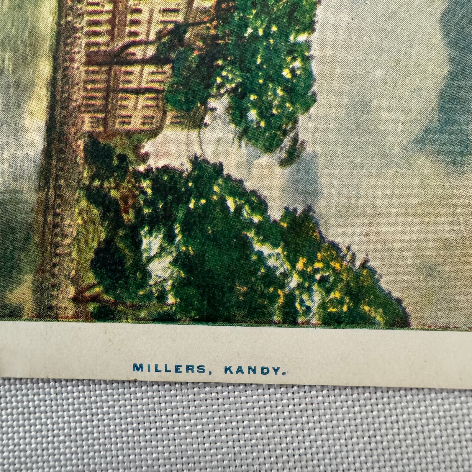 Vintage Hotel Travel Luggage Label Queen's Hotel Kandy Ceylon Sri Lanka