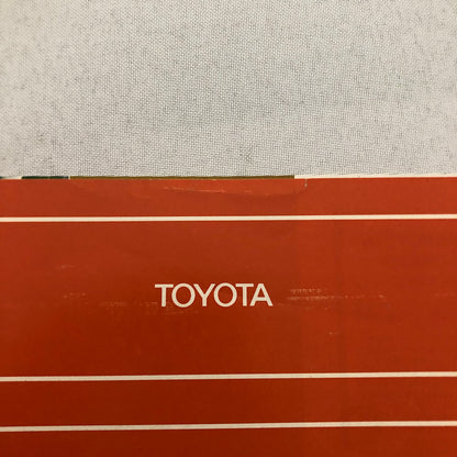 1977 Toyota Half Ton Pickup Truck Sales Brochure Catalog SR-5 SR5 Sport Truck