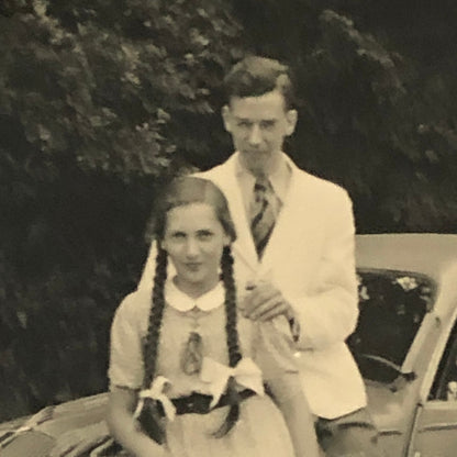 Vintage Photo Photograph Young Couple Man Woman with Small Car Tag AL22SM2