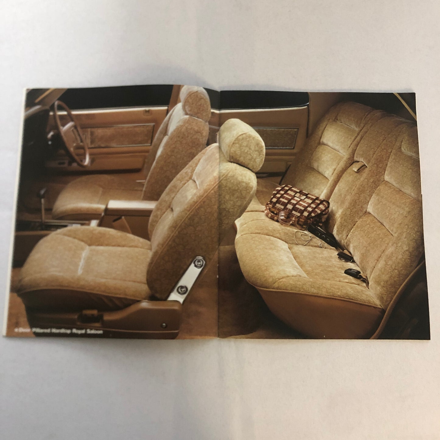 Toyota Crown Car Sales Brochure Catalog Advertising Japanese JDM Deluxe Wagon +