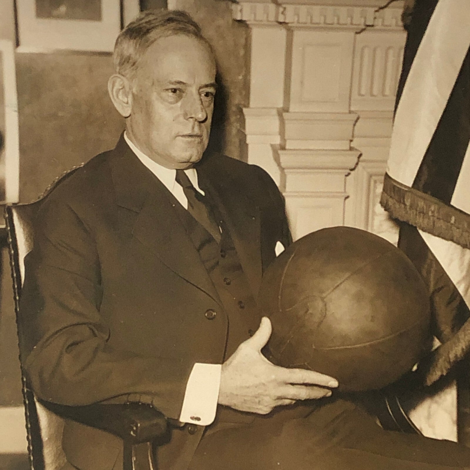Press Photo Photograph President Hoover Gifts Medecine Balls to Cabinet 1933