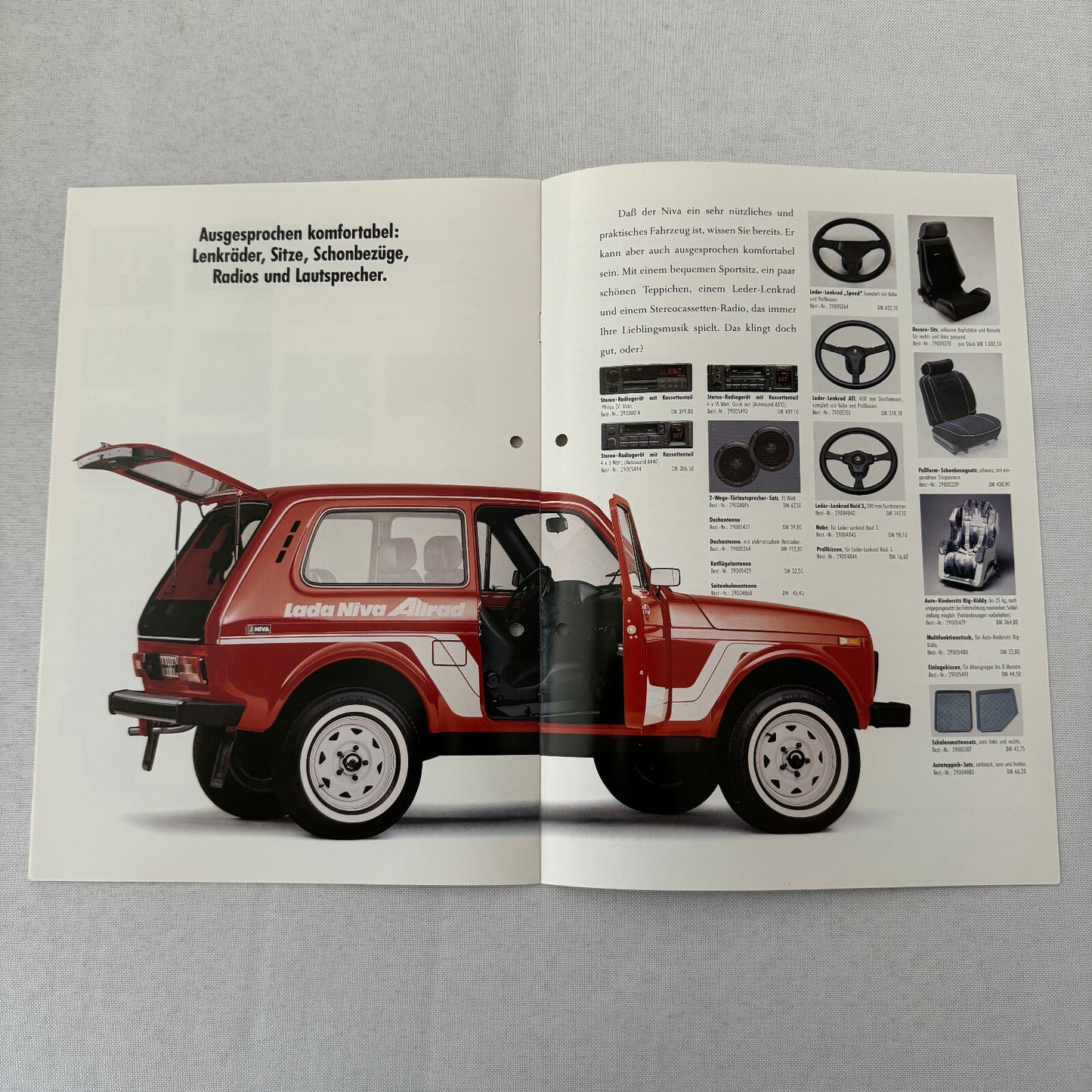 Lada Niva ACCESSORIES Car Sales Brochure Catalog GERMAN