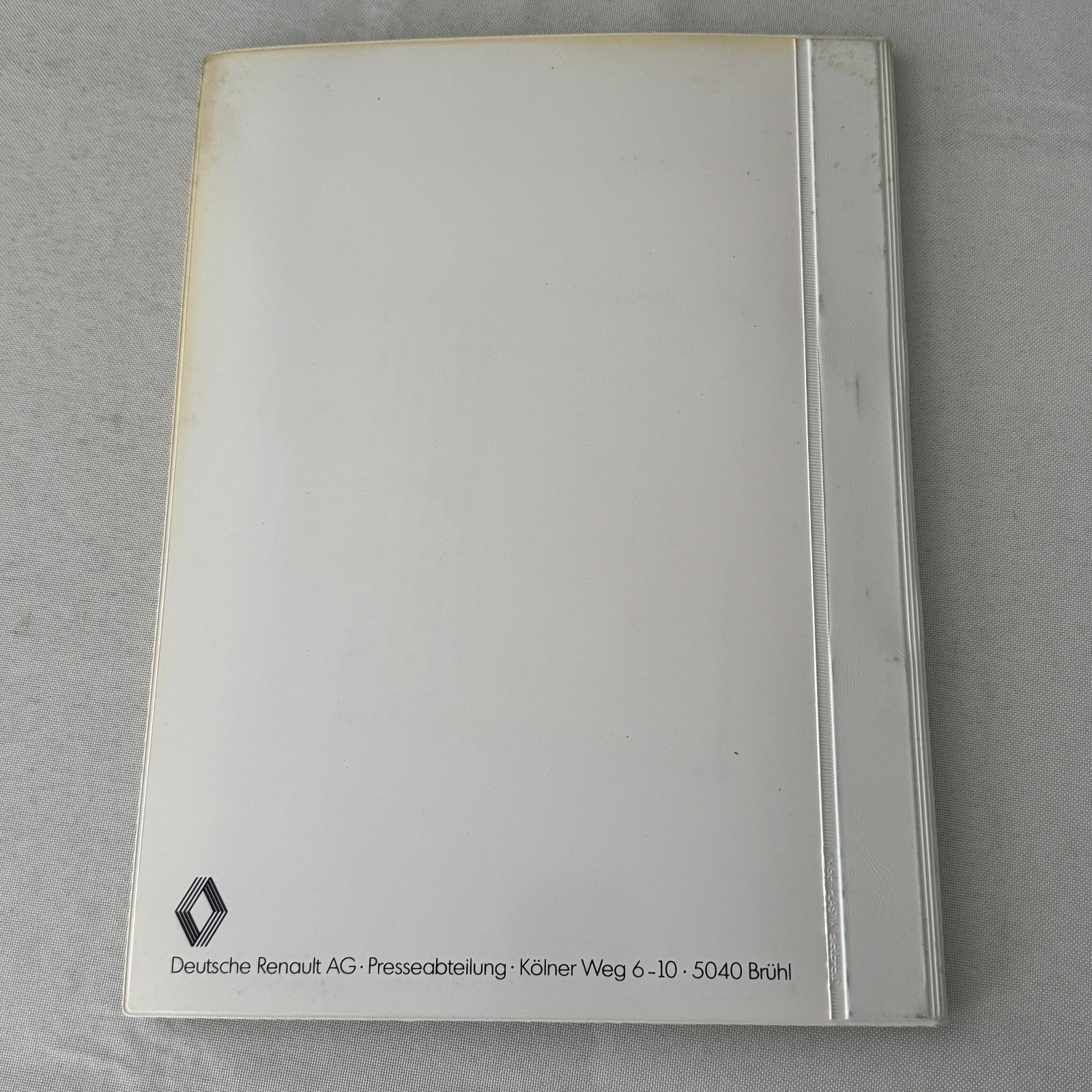 Renault Fuego Vintage Press Kit Brochure Photos 1980 GERMAN Text
