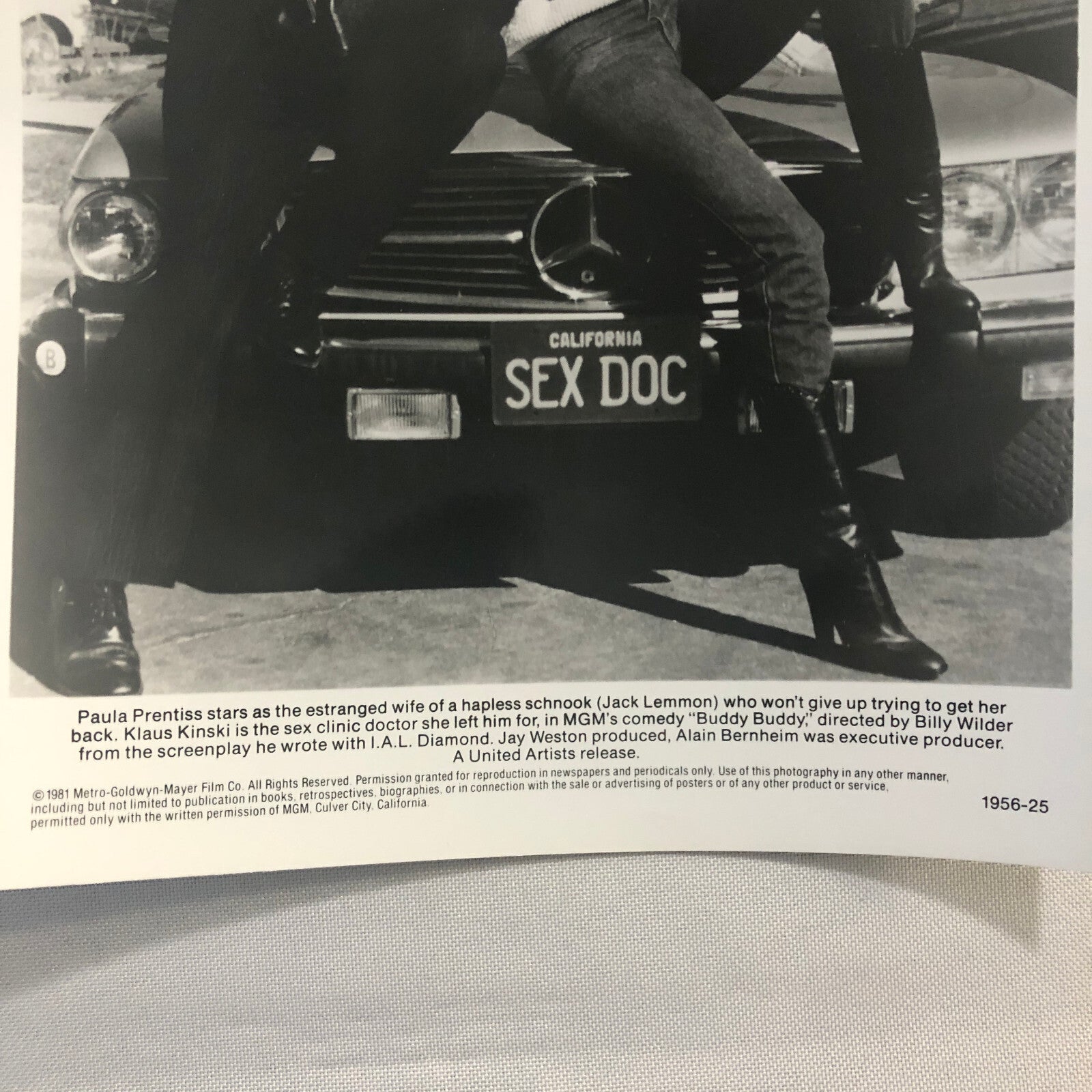 Buddy Buddy Movie Press Photo Photograph Paula Prentiss Jack Lemmon Mecedes SL