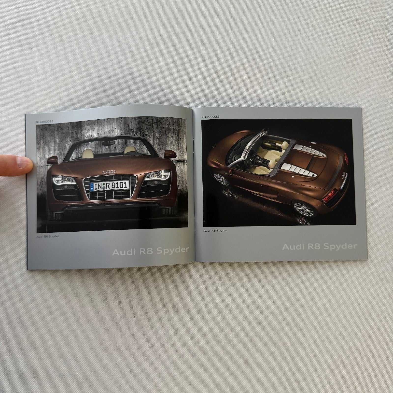 2009 Audi Factory Press Kit Photo CD Brochure Audi R8 Spyder S5 Sportback