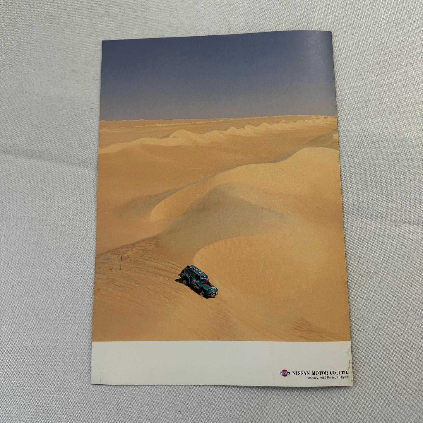 1989 Nissan Motorsports Factory Magazine Brochure Paris Dakar Rally Rallye