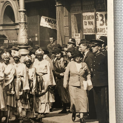 Vintage Press Photo Photograph Irish Sweepstakes Draw Parade Float 1934 London