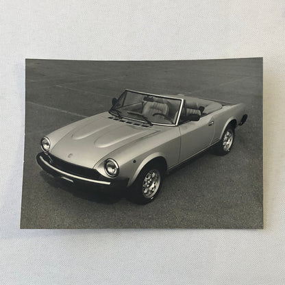 1983 Pininfarina Design Press Kit with Photos Alfa Romeo Spider Fiat Spider +