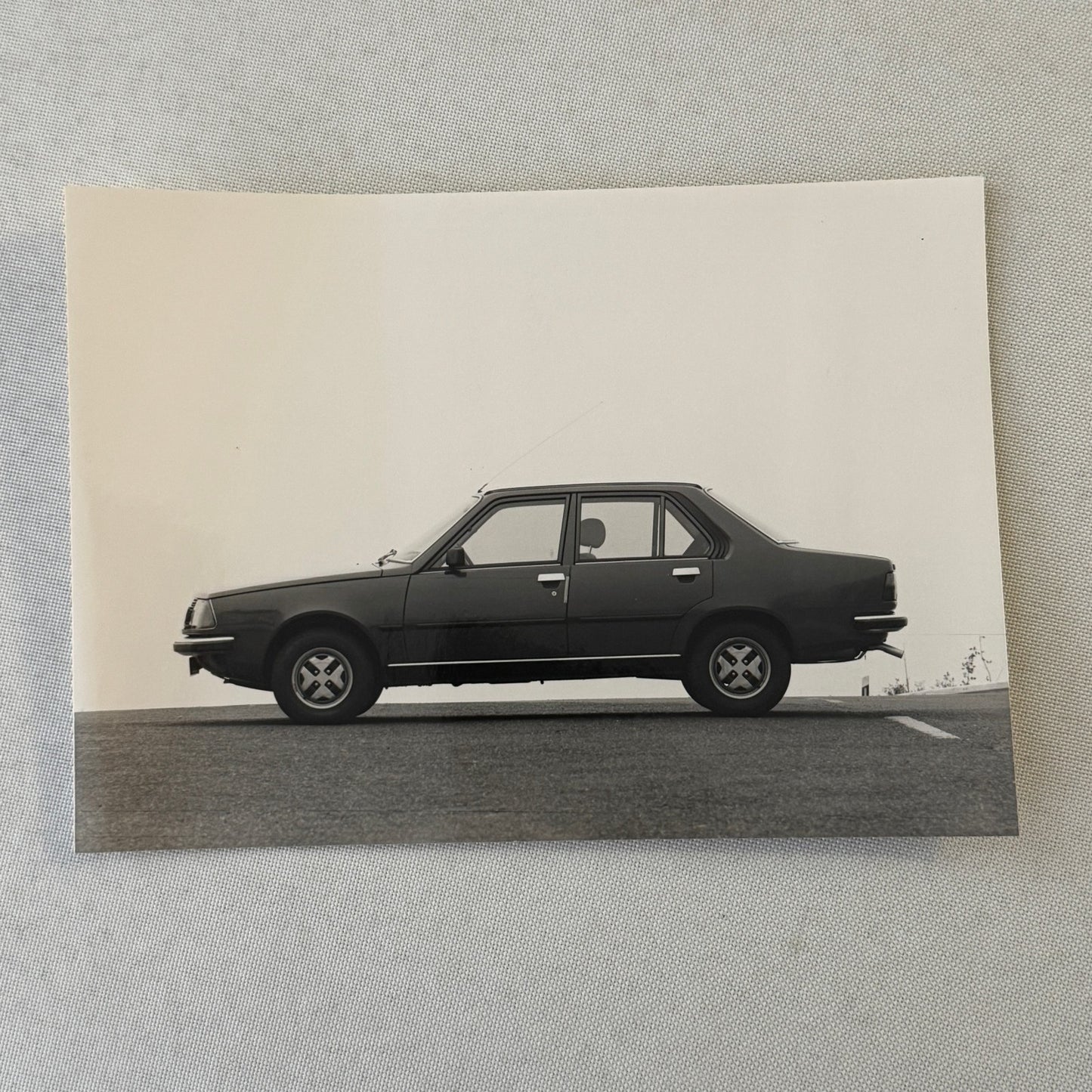Renault 18 Diesel Car Factory Press Kit Renault 18 TD GTD GERMAN Text 1980 1981