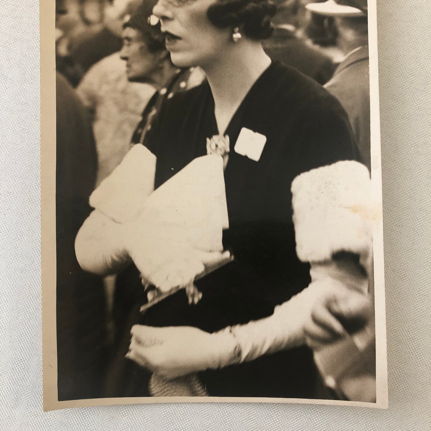 Fashion Press Photo Photograph Royal Hunt Cup Horse Race at Ascot 1933 UK Hat