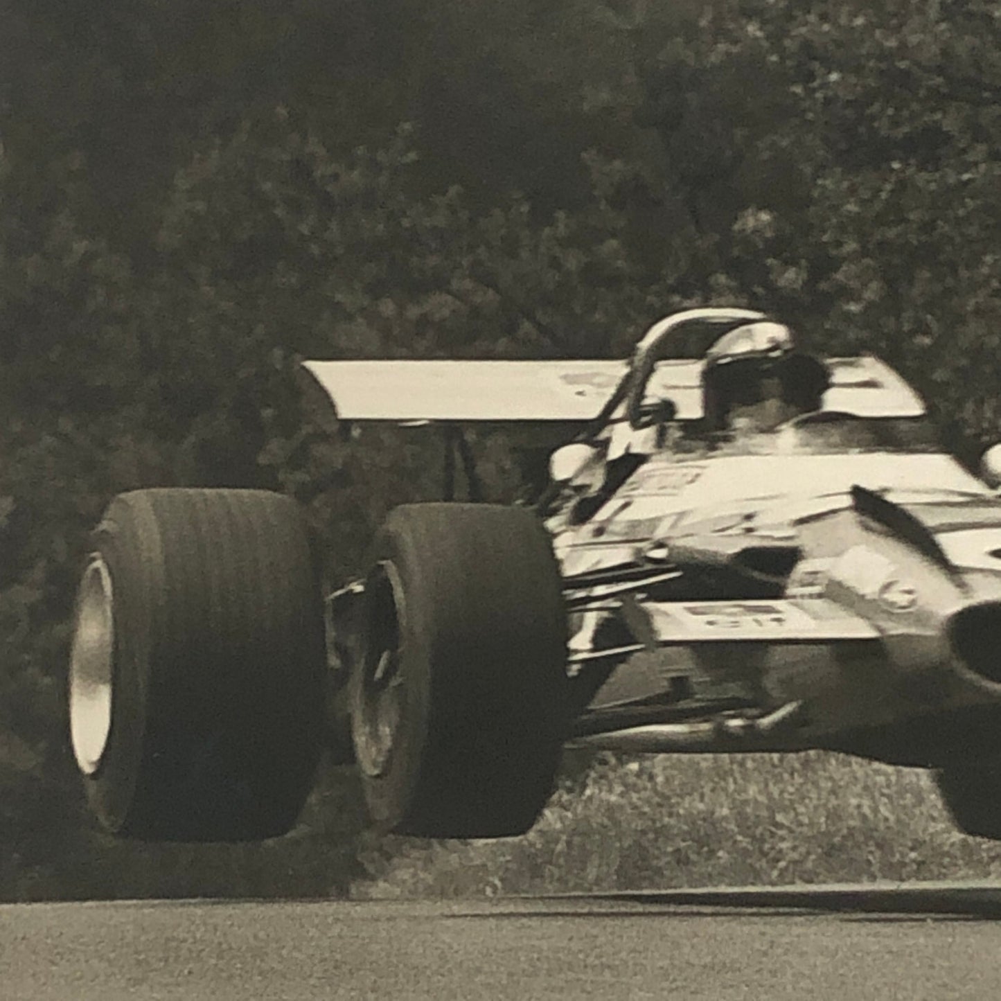 Jean-Pierre Beltoise Matra Racing Vintage Postcard Post Card Jean Pierre