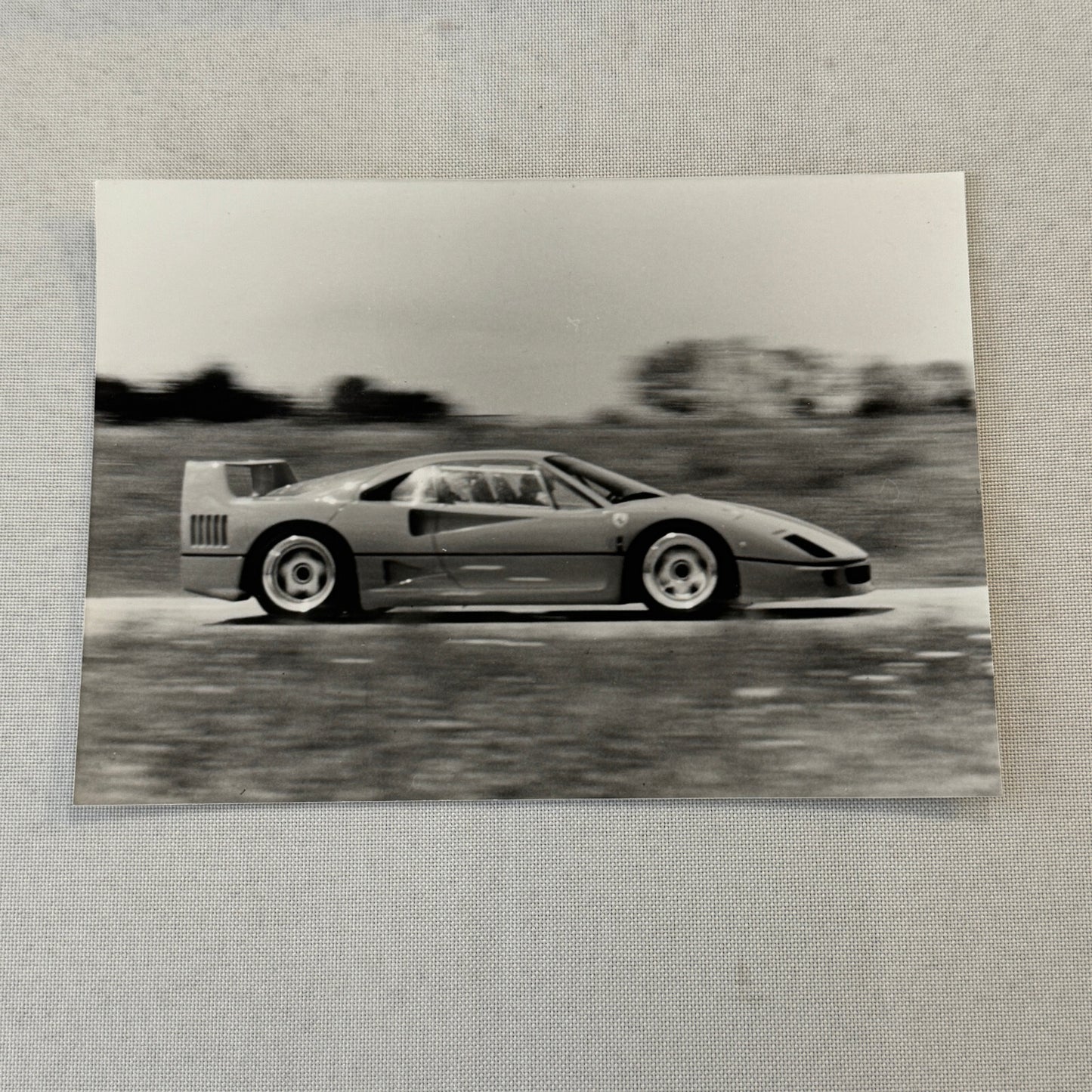 1987 Ferrari F40 Supercar Pininfarina Factory Press Photo Photograph