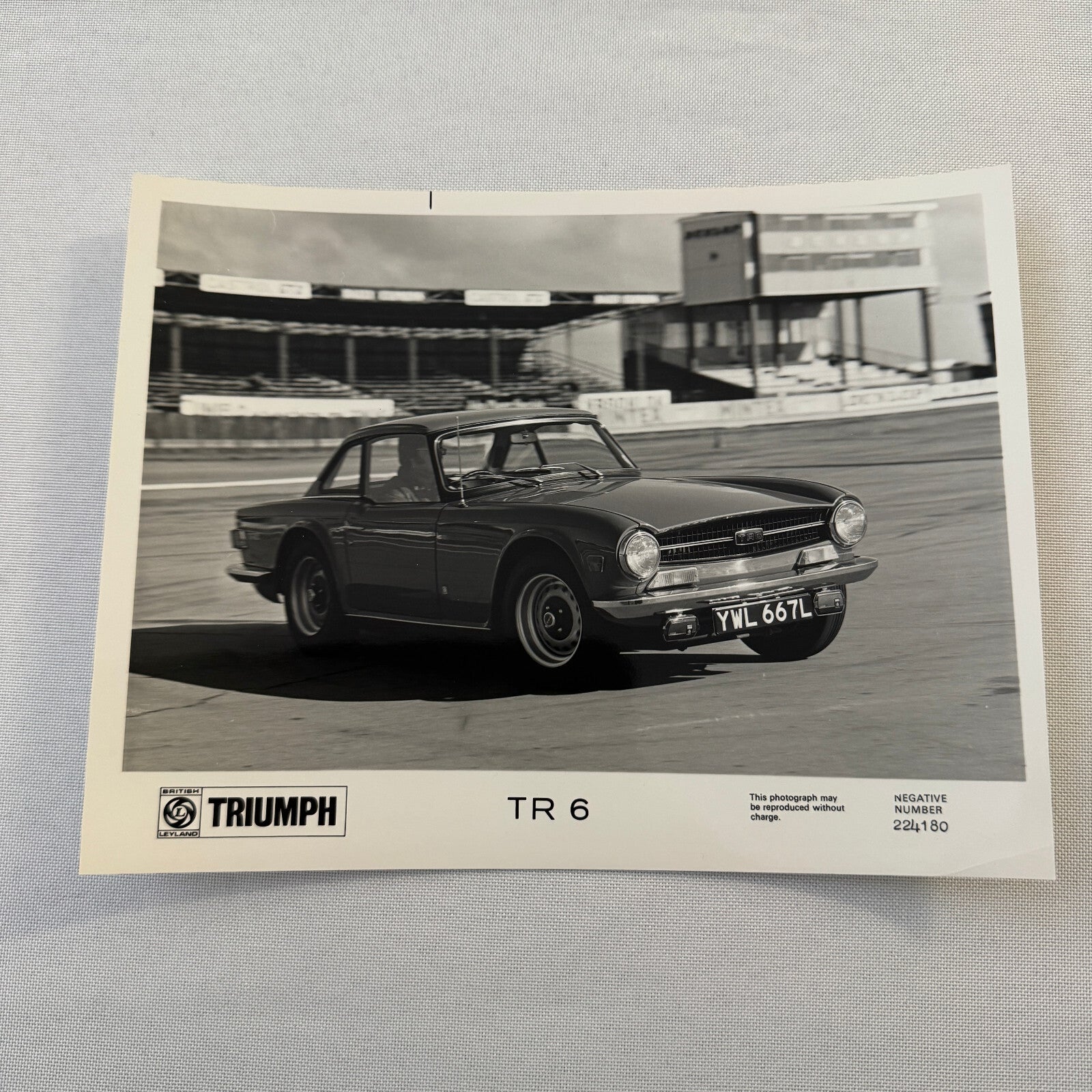 Triumph TR6  Car Factory Press Photo Photograph British Leyland 1973