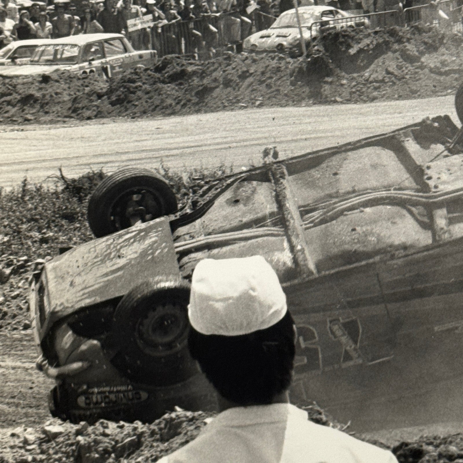 Vintage Racing Car Crash Wreck Rally Photo Photograph Print DPPI Press Photo