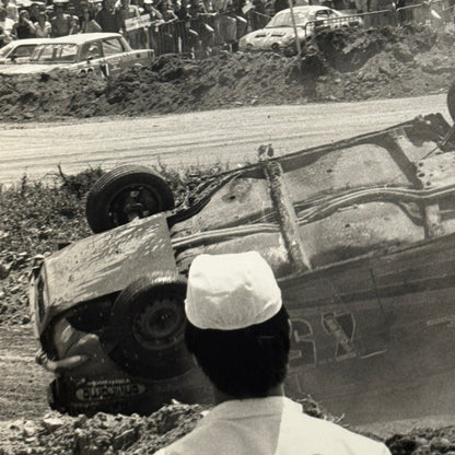 Vintage Racing Car Crash Wreck Rally Photo Photograph Print DPPI Press Photo