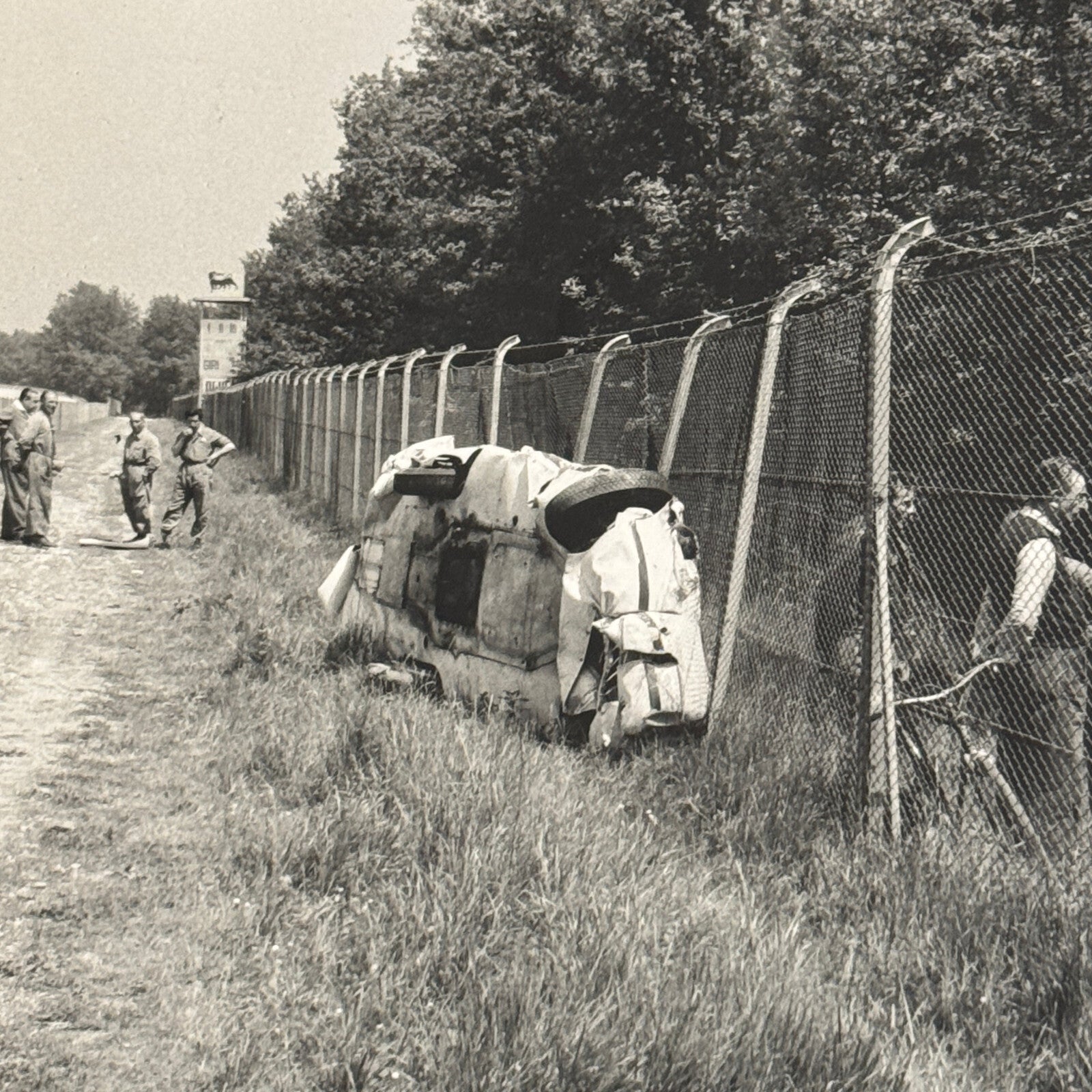 Abarth Alfa Romeo 1100 1957 Monza Crash Wreck Accident Photo Lot 2x