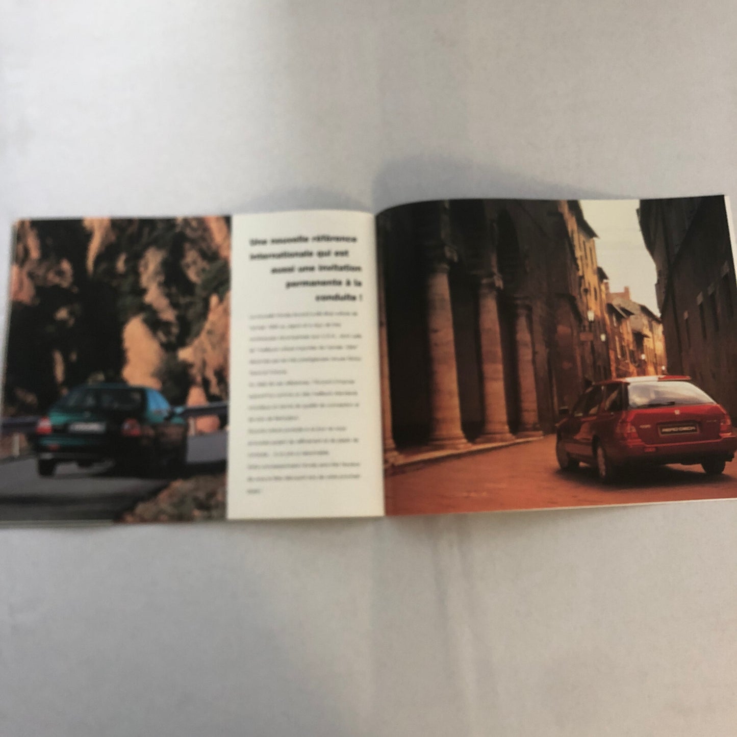 Honda Accord Coupe Aero Deck Wagon Brochure Catalog FRENCH European 1994 1995