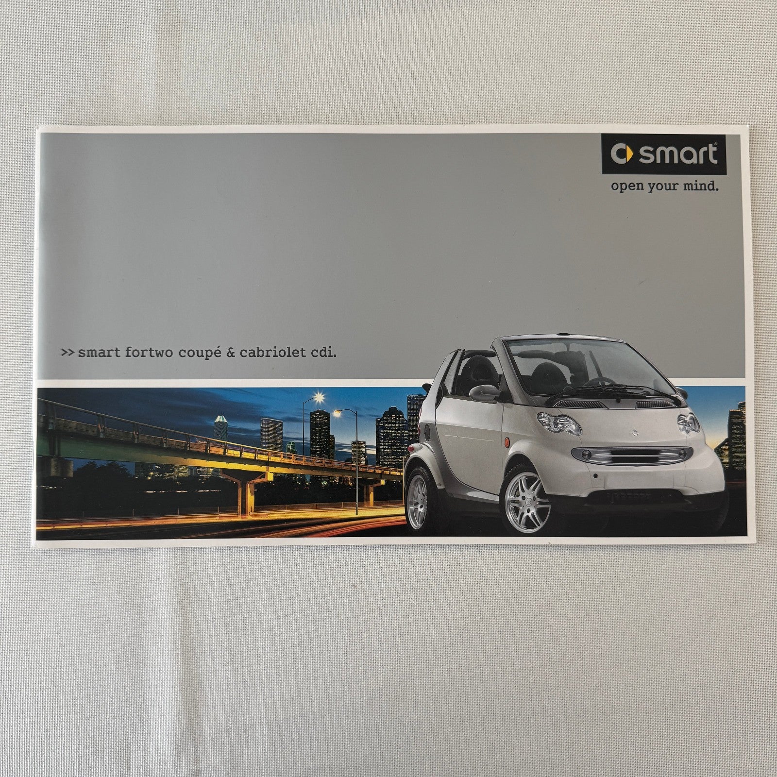 2007 2008 Smart ForTwo Coupe and Cabriolet CDI Sales Brochure Catalog Car