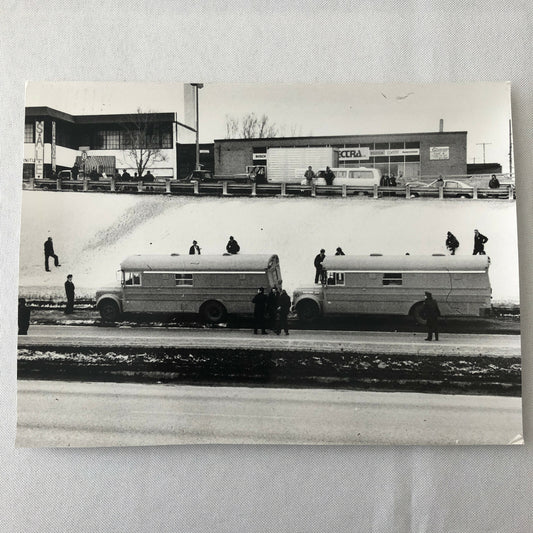Vintage Montreal Prison Bus Press Photo Photograph Print Newspaper Story 