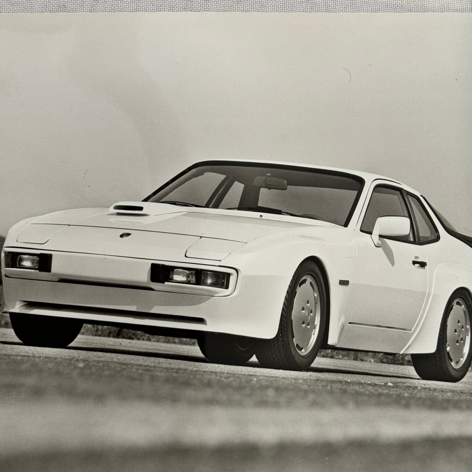 Porsche 924 GTS Factory Press Photo Photograph Vintage