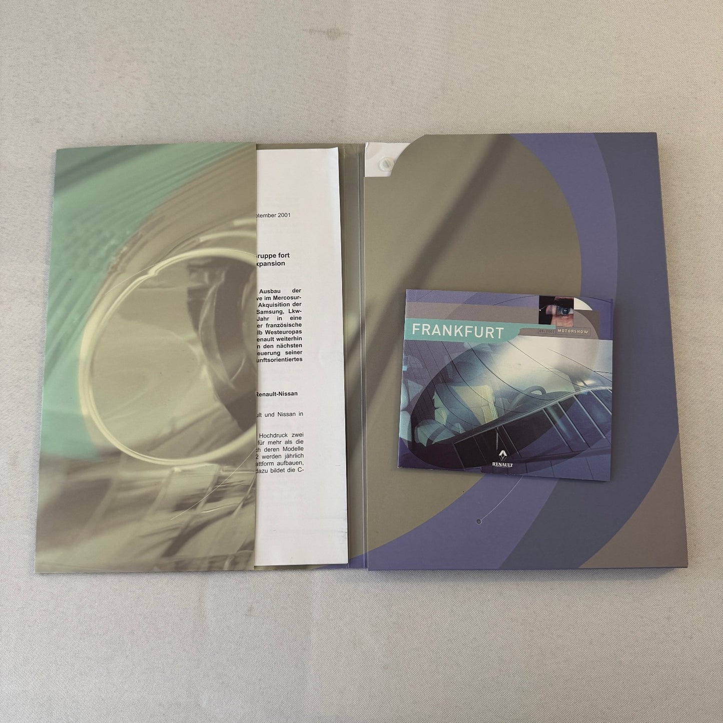 2001 Renault Frankfurt Autoshow Program Photo CD Clio Twingo Kangoo Espace