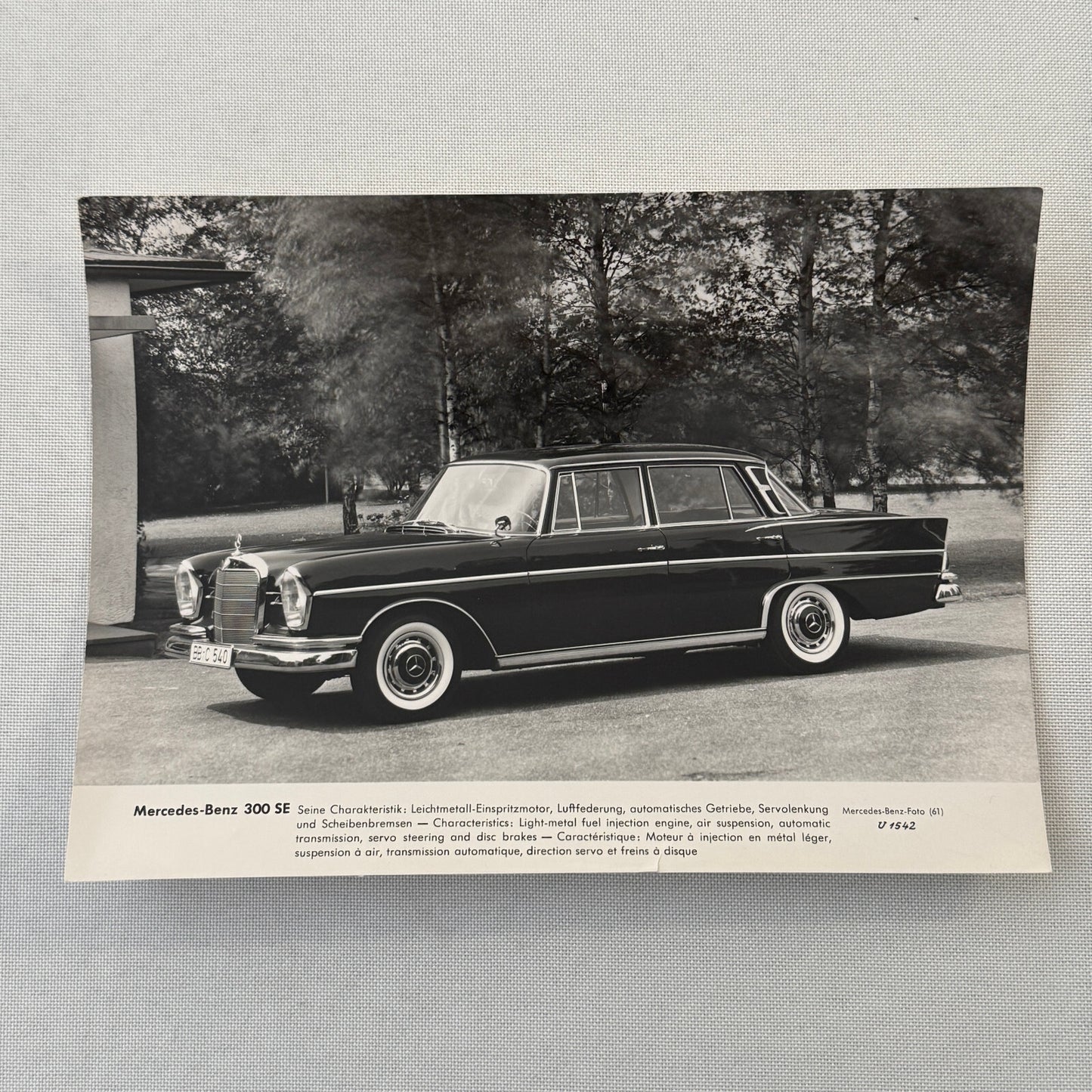 Mercedes Benz 300 SE Factory Press Photo Photograph Vintage