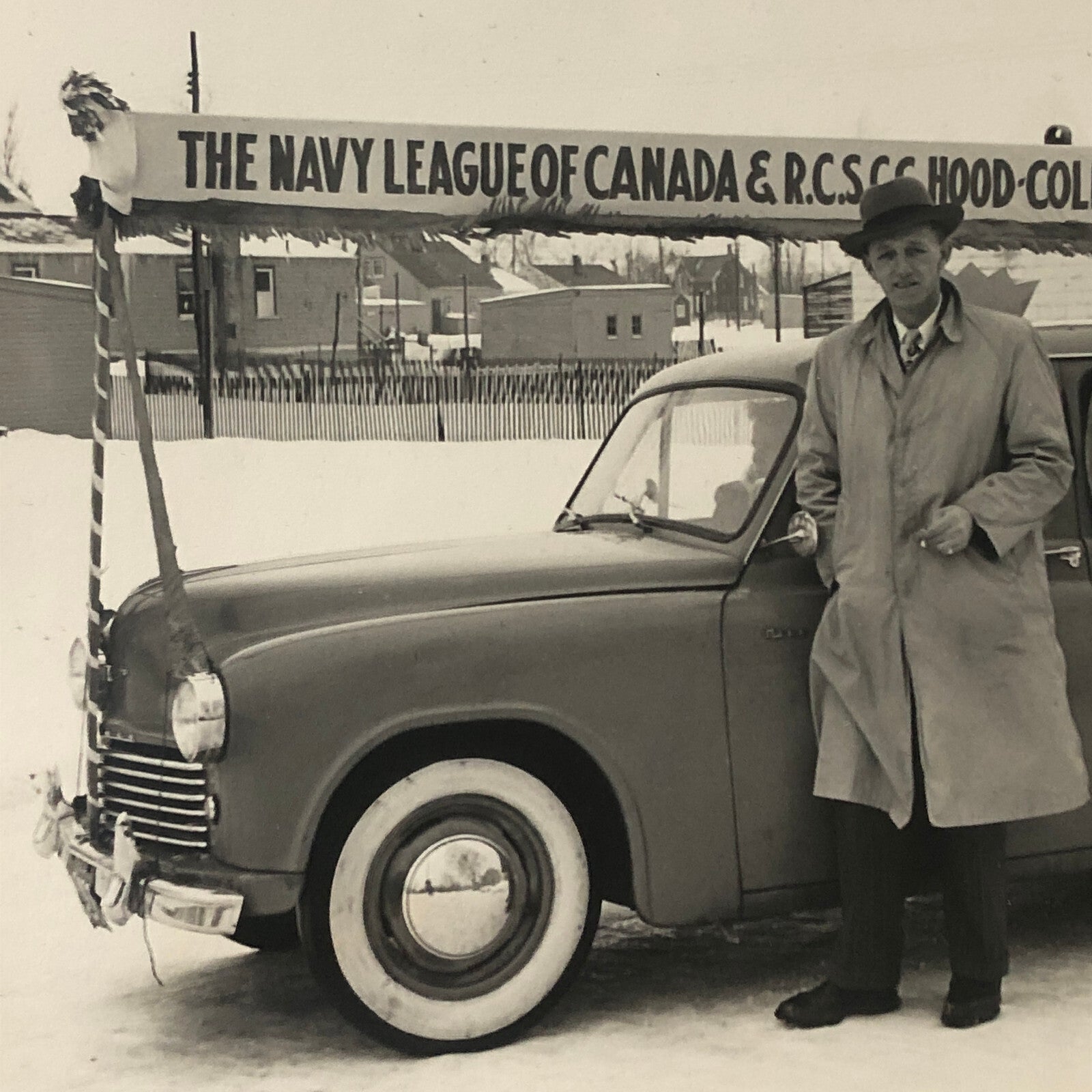 Vintage Photo Photograph Navy League of Canada Parade Car Automobile