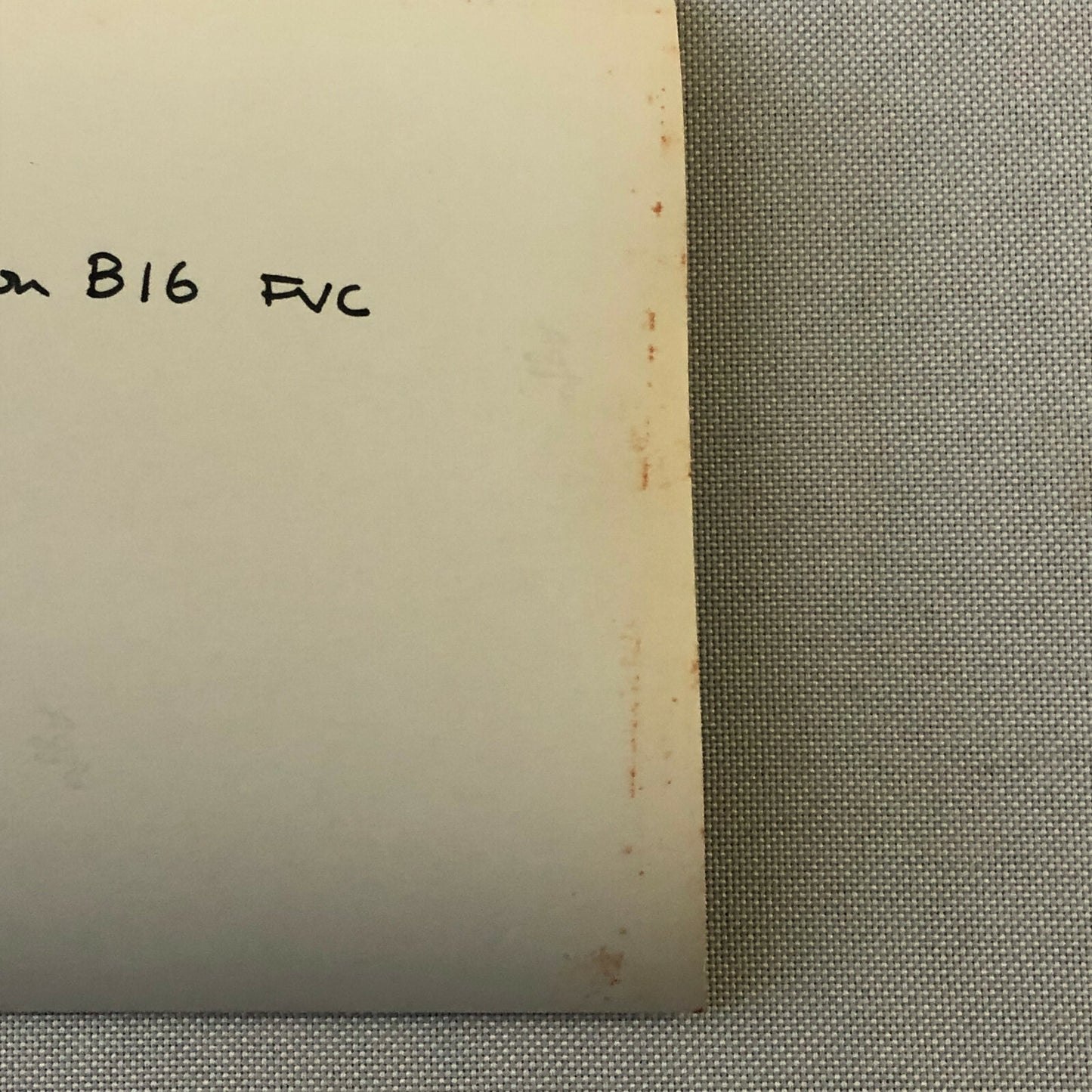 Vintage Racing Photo Photograph Print - 1970 Thruxton Chevron B16 Brian Redman 