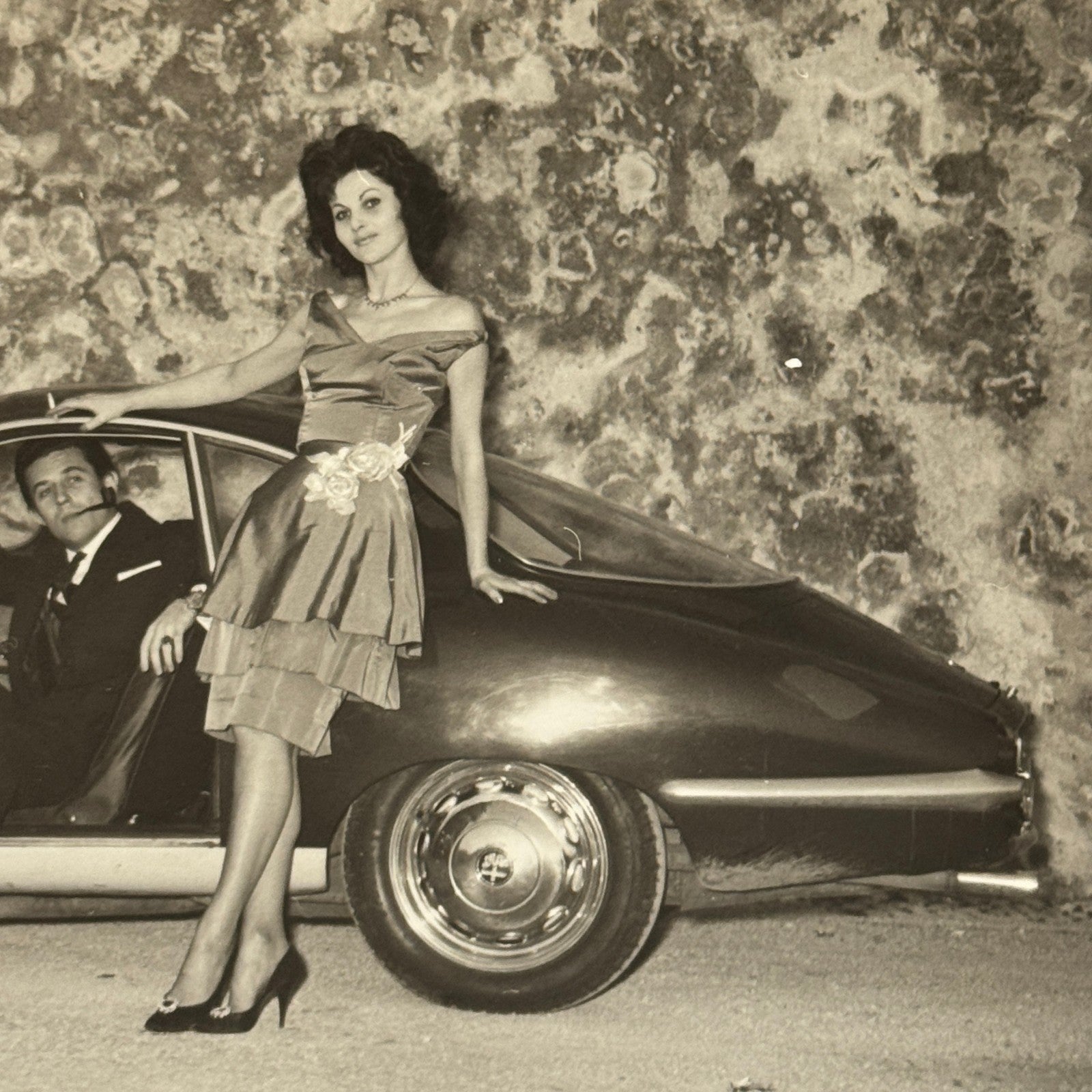 Alfa Romeo Giulietta Sprint Speciale SS Vintage Photograph Photo Print Man Woman
