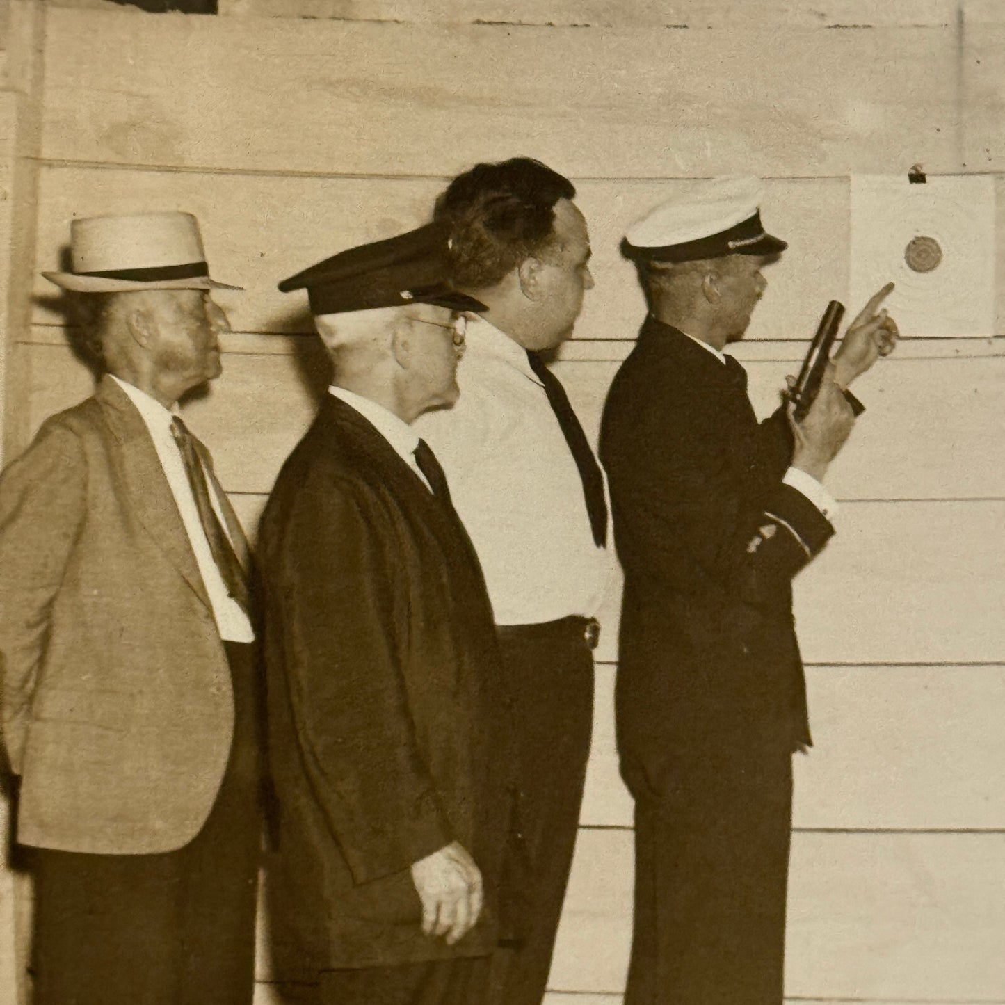 Press Photograph Photo Washington Shooting Gallery Secret Service Guards Lot 2x