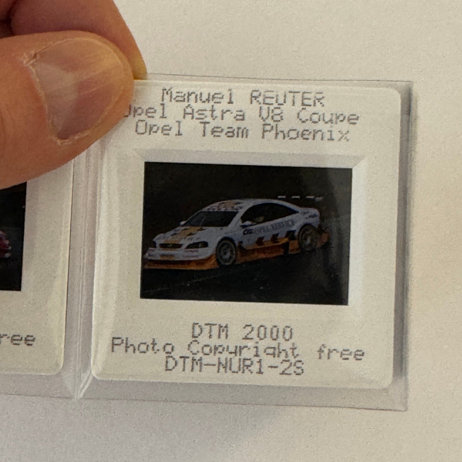 2000 Opel Astra V8 Racing at Nurburgring Press Kit 35mm Slides Photos GERMAN