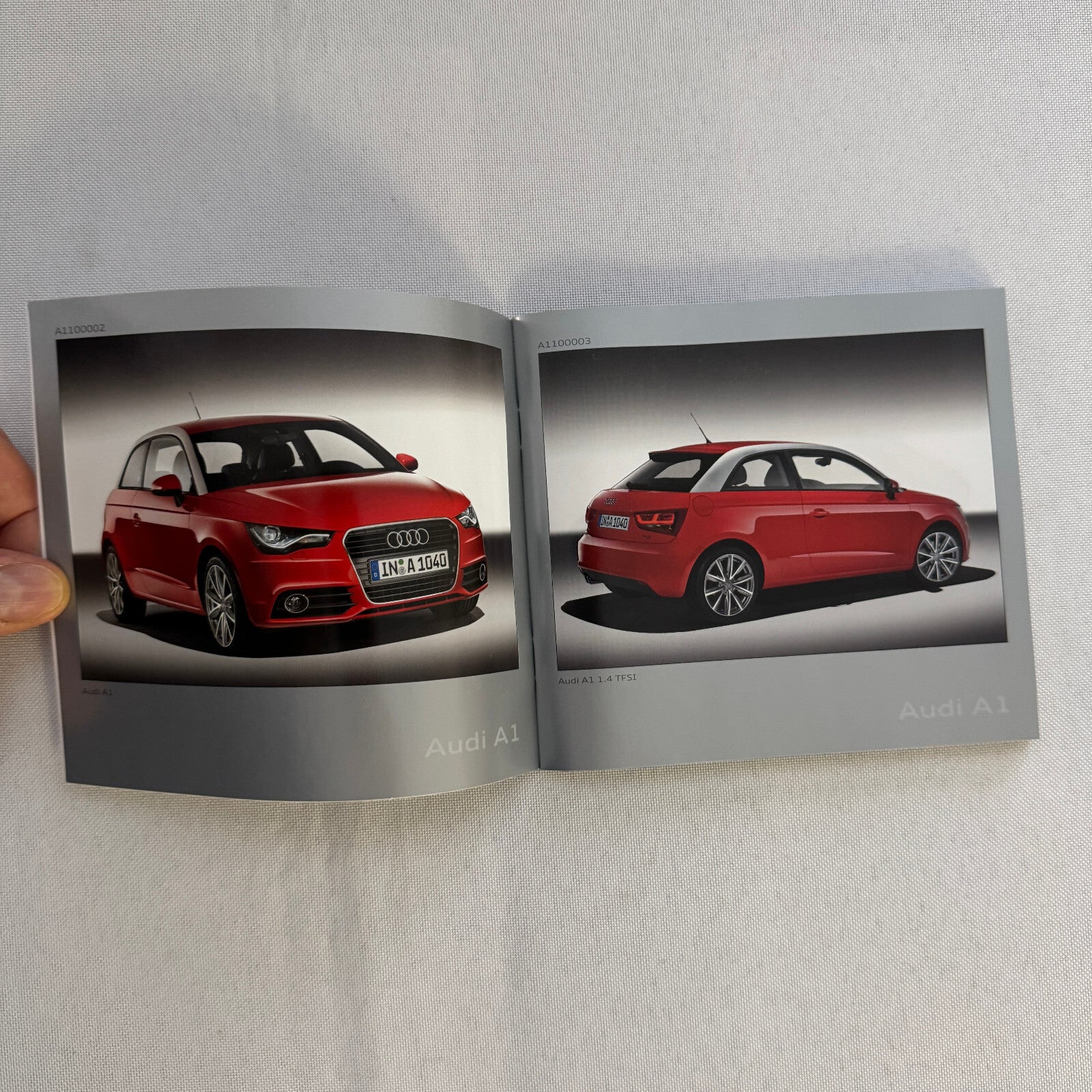 Audi A1 Press Kit Media Brochure Photo CD GERMAN Text