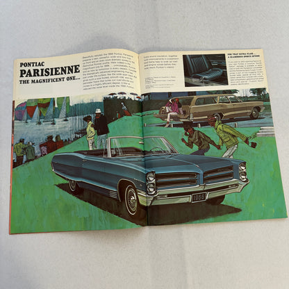 1966 Pontiac Sales Brochure Catalog Grand Parisienne Laurentian Strato Chief