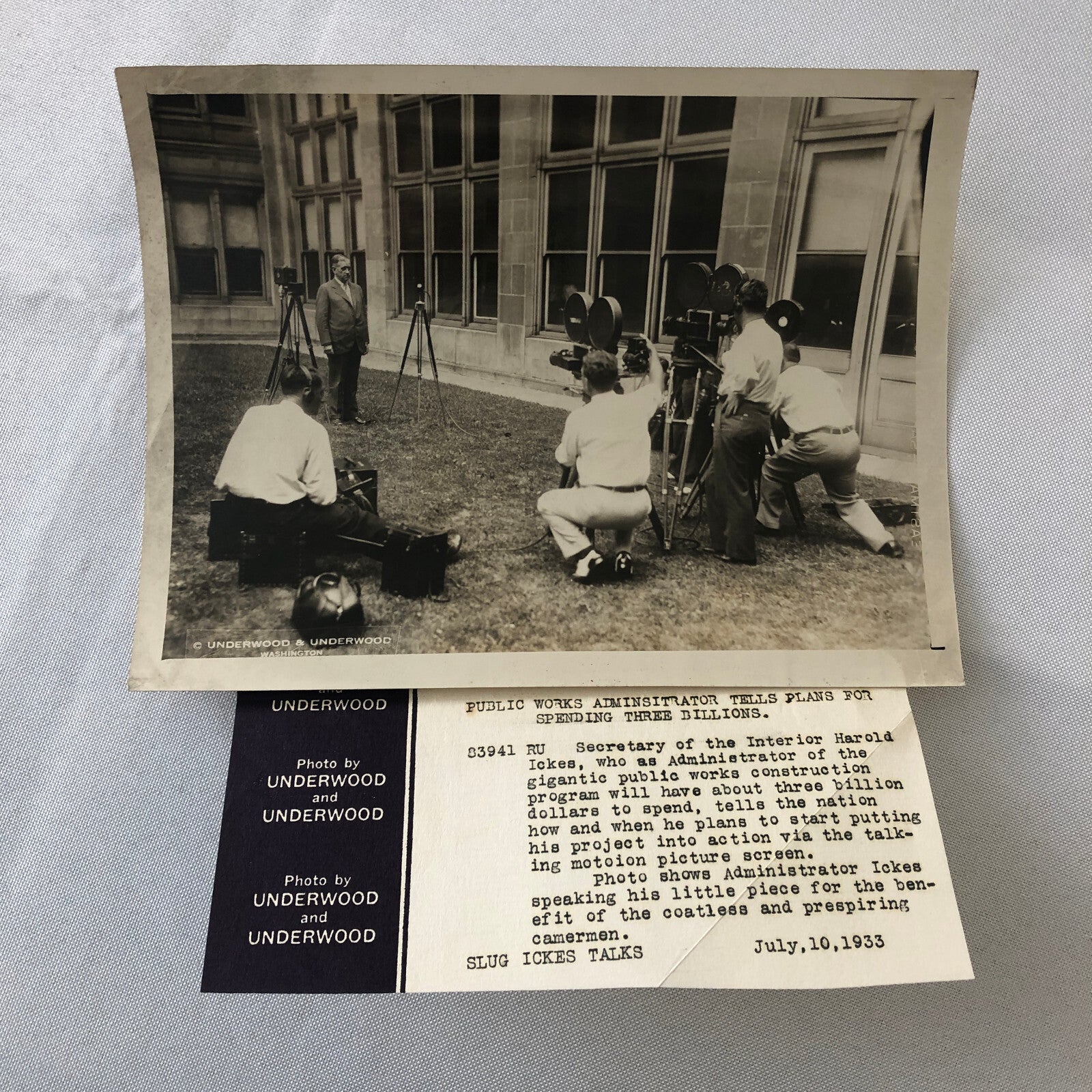 Press Photo Photograph Public Works Administrator on Camera 1933 Underwood Photo