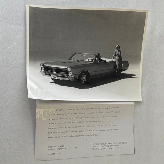 1965 Pontiac GTO Tempest LeMans Convertible Car Photograph with Caption