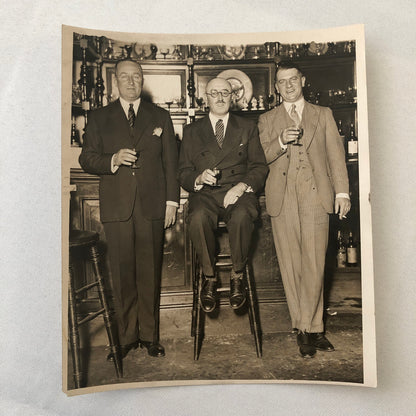 Press Photo Photograph Aviators Pilots Ye Olde Hambone Club London News 1933