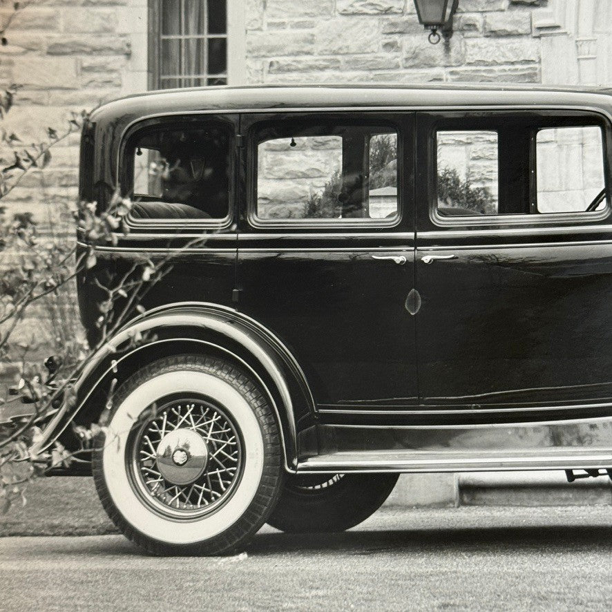 1932 Oldsmobile Deluxe Sedan Car Automobile Vintage Image Modern Print