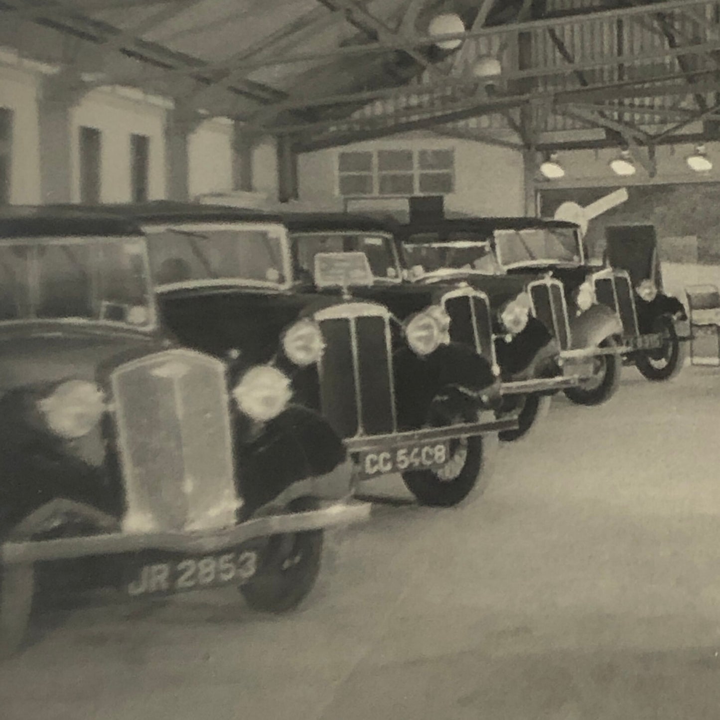 Vintage Car Garage Photo Photograph Print Tag REA22-E2
